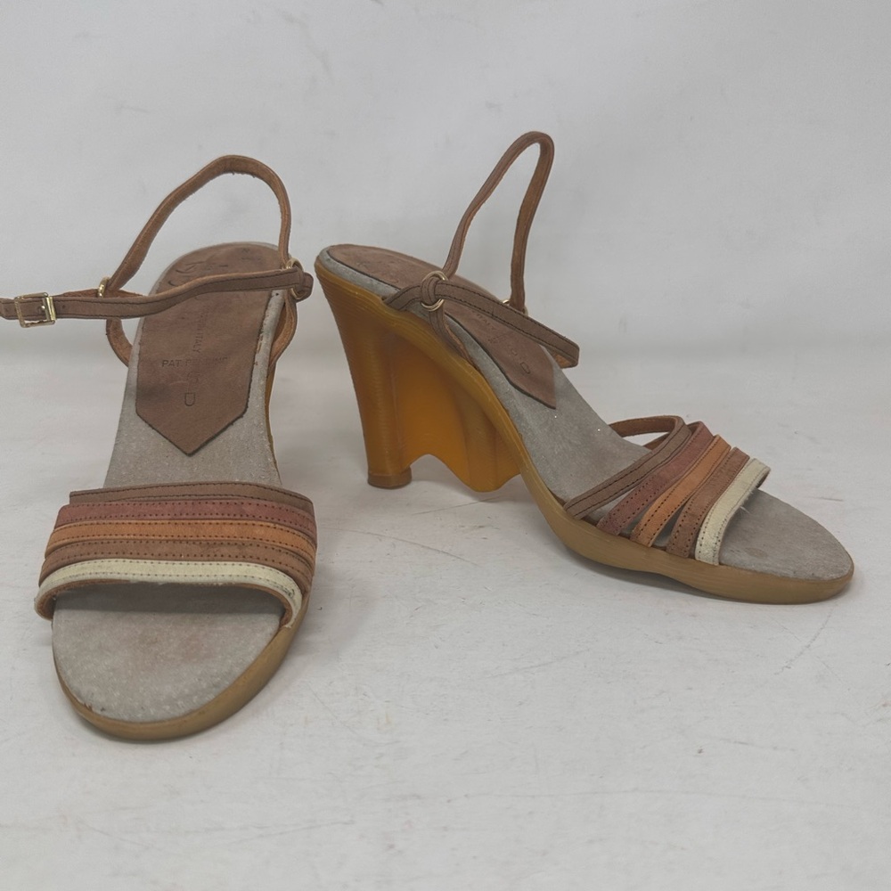 Vtg 70’s Be-Hi Famolare ITALY Wavy Wedge Sandals